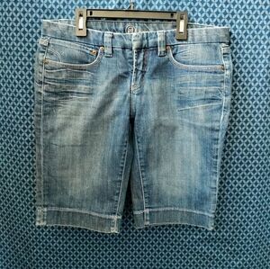 BeBe - Juniors blue denim trouser walking shorts with cute back design. Size- 30